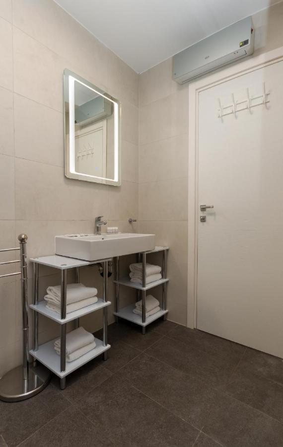 Lux Pool Suite 乌马格 外观 照片